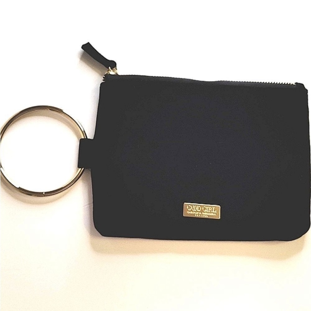 - Wrist bag wallet. Good girl Carolina Herreras‌‌‌‌‌‌‌‌‌‌‌‌‌‌‌‌